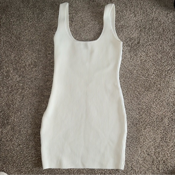 Princess Polly - The Gracie Knit Mini Dress - White, M/L - Picture 6 of 7